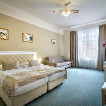 Hotel Taurus Prague Luaran gambar