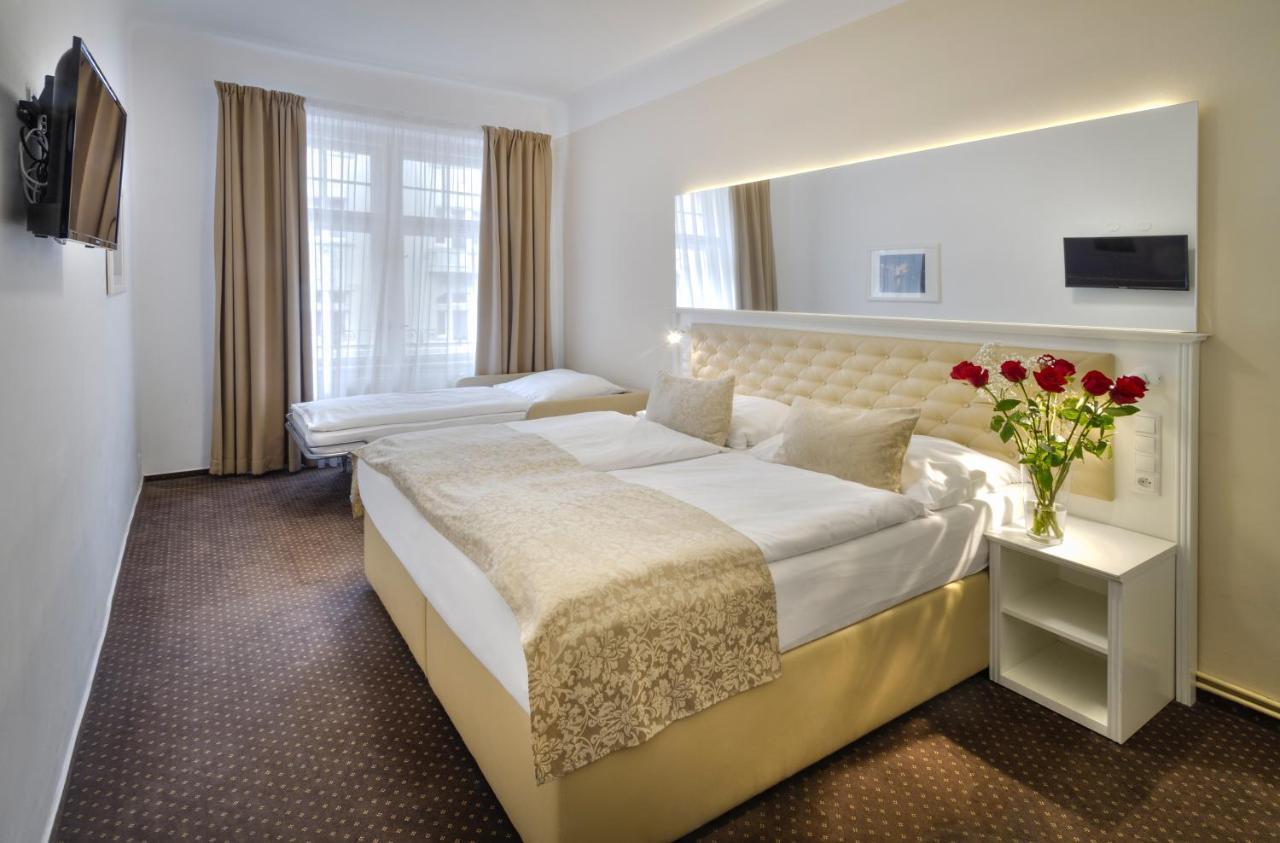Hotel Taurus Prague Luaran gambar