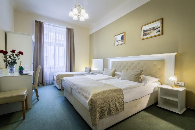 Hotel Taurus Prague Luaran gambar