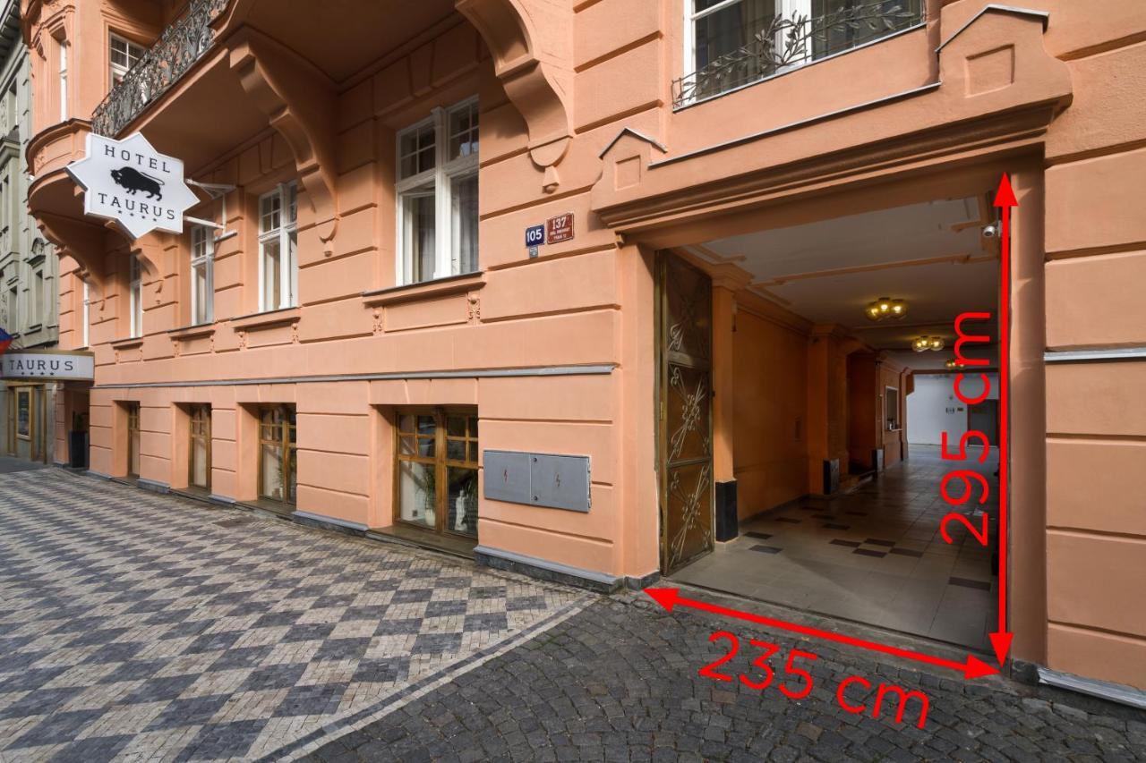 Hotel Taurus Prague Luaran gambar